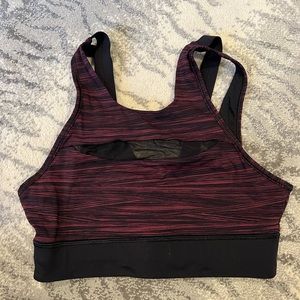 Lululemon sports bra size 6